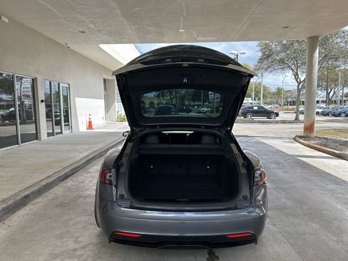 Used 2022 Tesla Model S Plaid image 35
