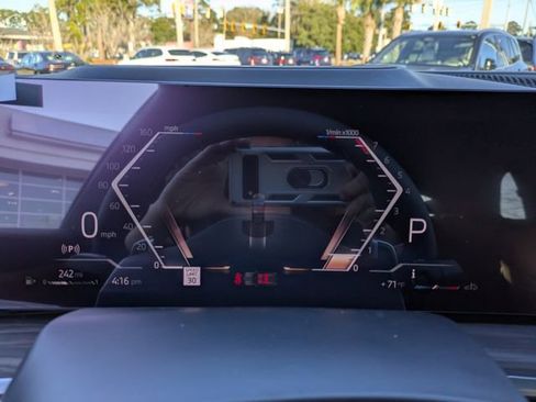 New 2026 BMW X5 xDrive40i w/ M Sport Package image 30