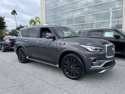 Certified 2019 INFINITI QX80 Limited w/ All-Season Package AWD/4WD image 11