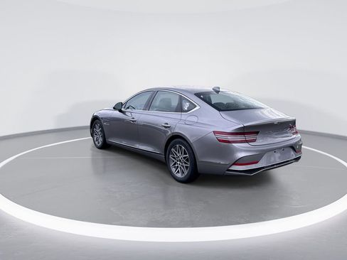Used 2025 Genesis G80 2.5T image 5