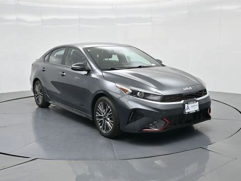 Used 2024 Kia Forte GT-Line image 16