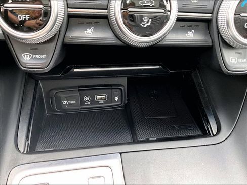 Used 2021 Genesis G70 3.3T w/ Prestige Package image 24