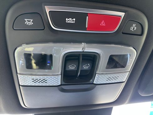 Used 2024 Kia Telluride SX X-Line image 37