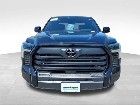 Used 2025 Toyota Tundra SR5 w/ SR5 Convenience Package AWD/4WD image 16