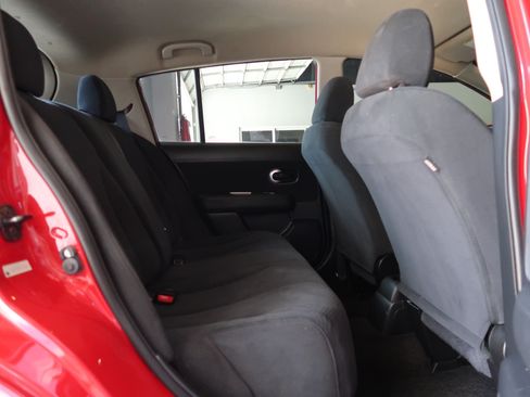 Used 2012 Nissan Versa 1.8 S w/ Plus Pkg FWD image 28