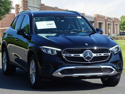 Certified 2026 Mercedes-Benz GLC 300 4MATIC image 3