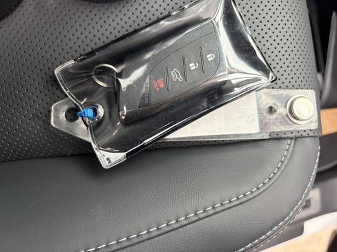 Used 2026 Lexus LX 600 F Sport image 36