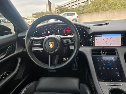 Used 2024 Porsche Taycan 4S image 17