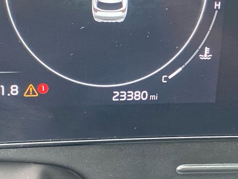 Used 2023 Kia Sportage SX image 22