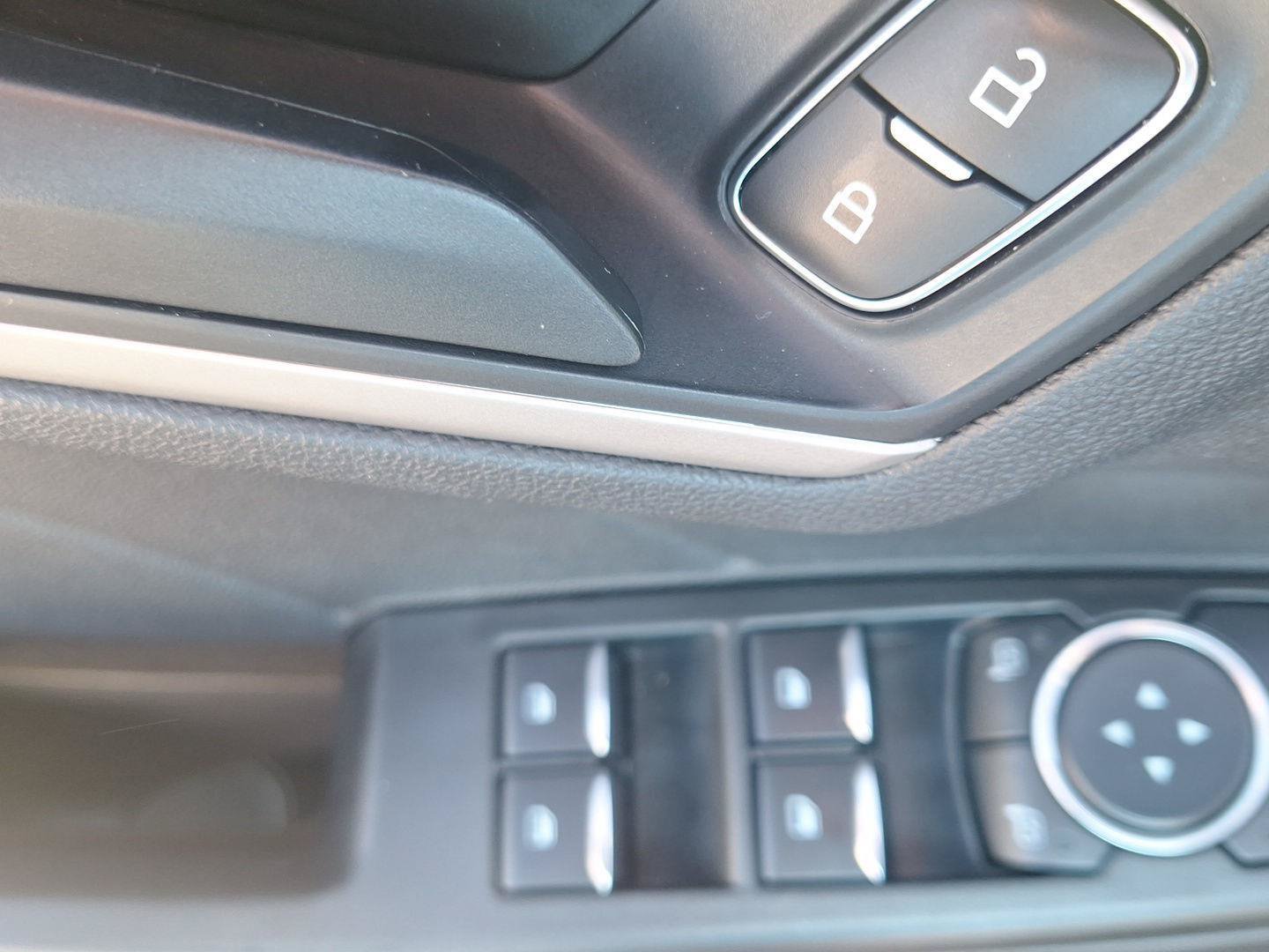 Used 2022 Ford Escape S AWD/4WD image 20