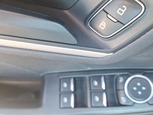 Used 2022 Ford Escape S AWD/4WD image 20