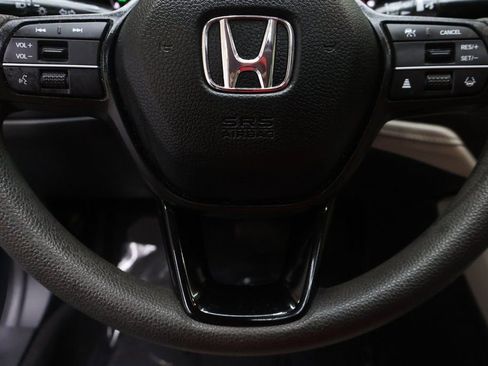 Used 2024 Honda Accord EX image 19