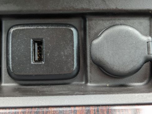 Used 2017 Chevrolet Traverse LT w/ LPO, 'HIT The Road' Package image 24