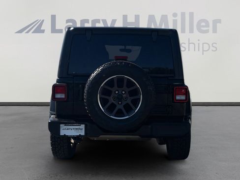 Used 2021 Jeep Wrangler Unlimited Sport AWD/4WD image 4