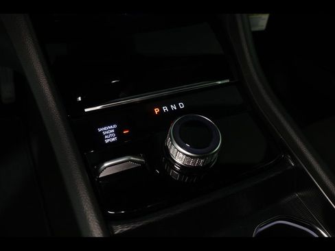 New 2026 Jeep Grand Cherokee Altitude AWD/4WD image 16