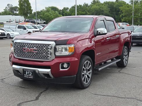 Certified 2019 GMC Canyon Denali AWD/4WD image 3