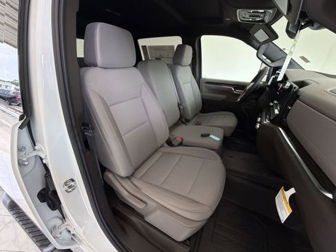 New 2026 GMC Sierra 2500 SLE w/ SLE Value Package; image 29