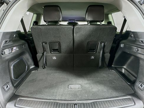 Used 2023 Jeep Grand Cherokee L Limited w/ Luxury Tech Group II image 30