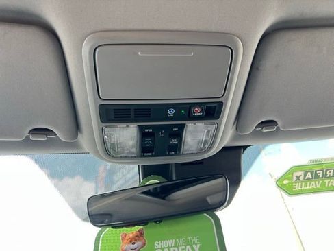 Used 2020 Honda Pilot Touring image 34