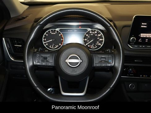 Used 2023 Nissan Rogue SV w/ SV Premium B Package image 7