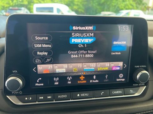Used 2021 Nissan Rogue SV AWD/4WD image 50