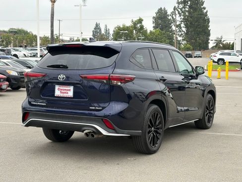 Certified 2025 Toyota Highlander XSE AWD/4WD image 46