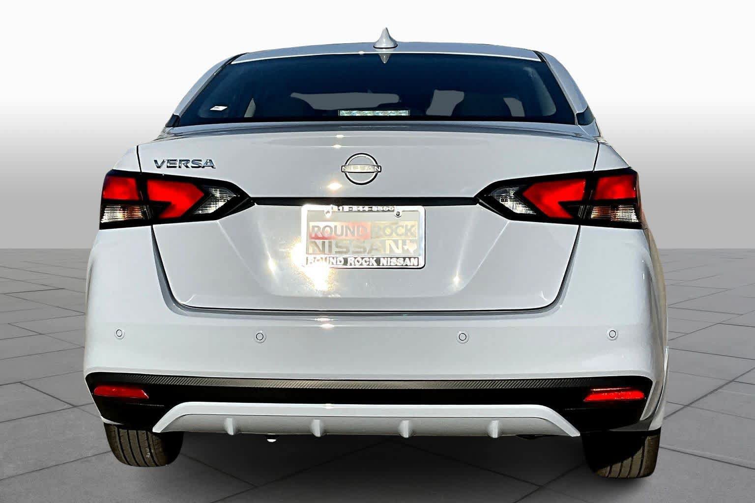 Certified 2025 Nissan Versa SV w/ Trunk Package FWD image 4