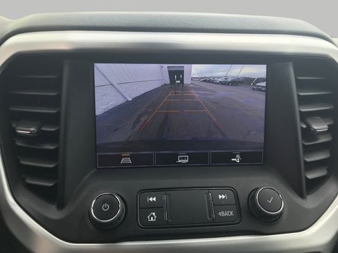 Used 2023 GMC Acadia SLT w/ Trailering Package image 21