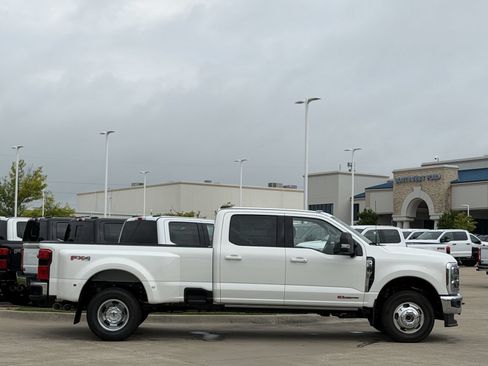 New 2026 Ford F350 Lariat w/ Lariat Ultimate Package AWD/4WD image 3