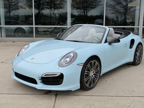 Used 2015 Porsche 911 Turbo image 51