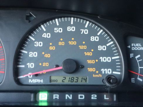 Used 2000 Toyota 4Runner SR5 image 42