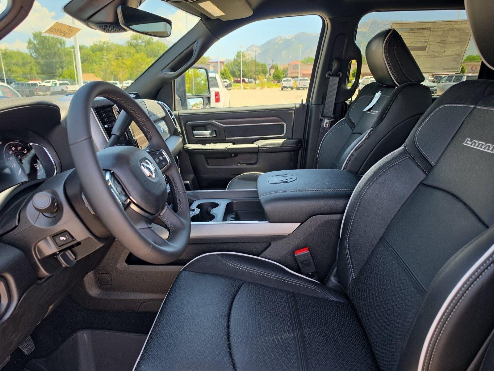 New 2026 RAM 2500 Laramie w/ Night Edition AWD/4WD image 10