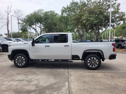 New 2025 Chevrolet Silverado 2500 Custom w/ Custom Value Package image 5