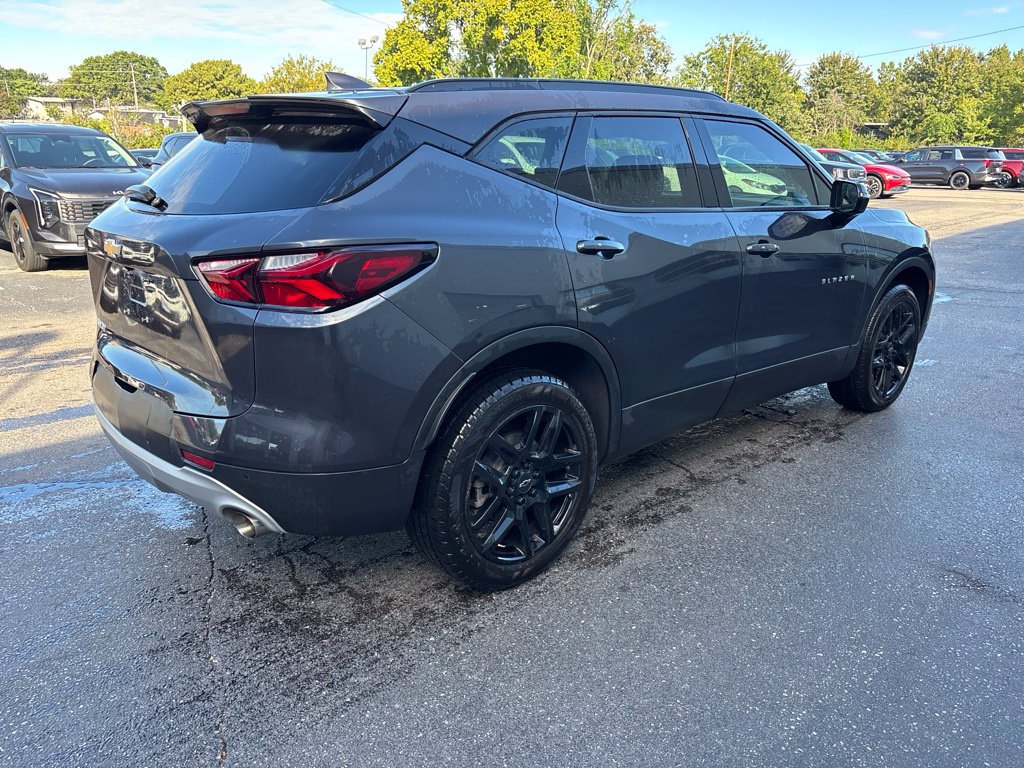 Used 2022 Chevrolet Blazer LT FWD image 3