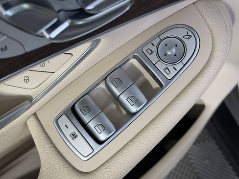 Used 2021 Mercedes-Benz GLC 300 4MATIC image 22