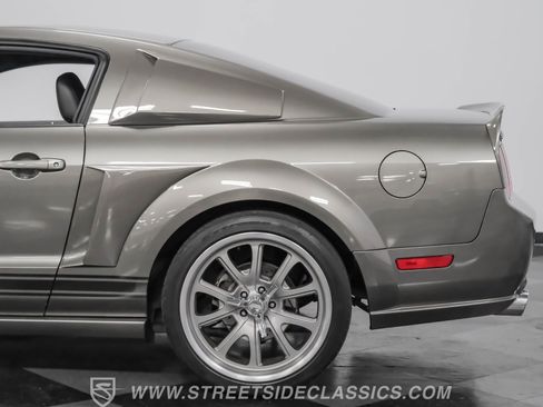 Used 2005 Ford Mustang GT image 23