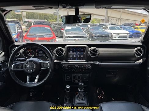 Used 2021 Jeep Wrangler Unlimited Sahara AWD/4WD image 38