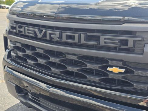 Used 2023 Chevrolet Silverado 1500 Custom w/ LPO, Dark Essentials Package RWD image 31