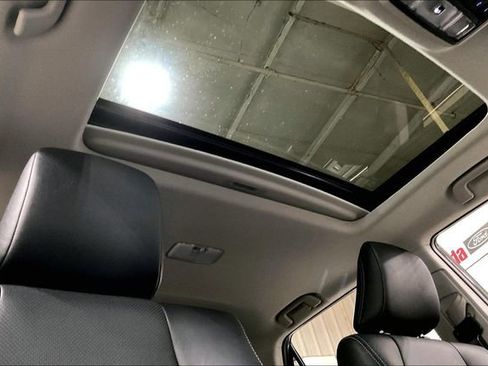 Used 2022 Toyota 4Runner Limited image 23