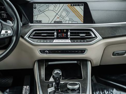 Used 2021 BMW X5 xDrive40i w/ Premium Package 2 AWD/4WD image 26