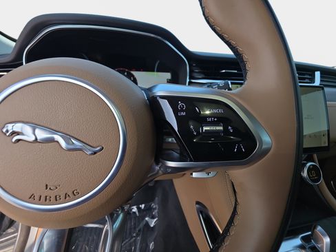 Certified 2023 Jaguar F-PACE S AWD/4WD image 18
