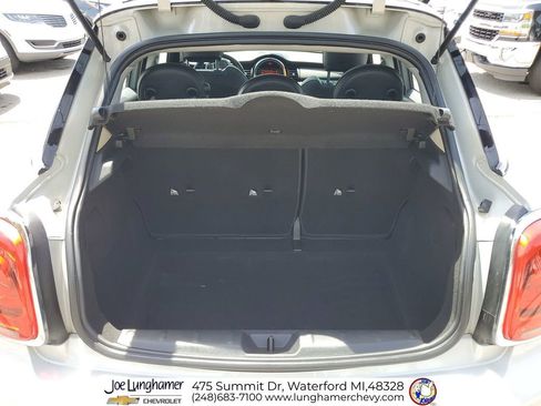 Used 2016 MINI Cooper 4-Door Hardtop FWD image 25