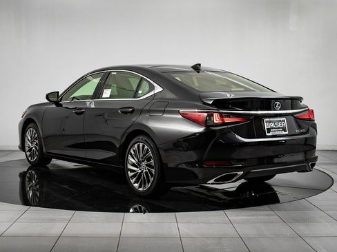 New 2025 Lexus ES 350 Ultra Luxury image 11