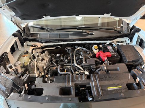 Used 2026 Nissan Kicks SV w/ Cold Weather Package AWD/4WD image 31