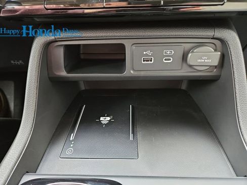 New 2025 Honda Pilot Touring image 30