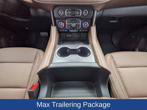 Used 2024 Chevrolet Tahoe High Country w/ Premium Package RWD image 24