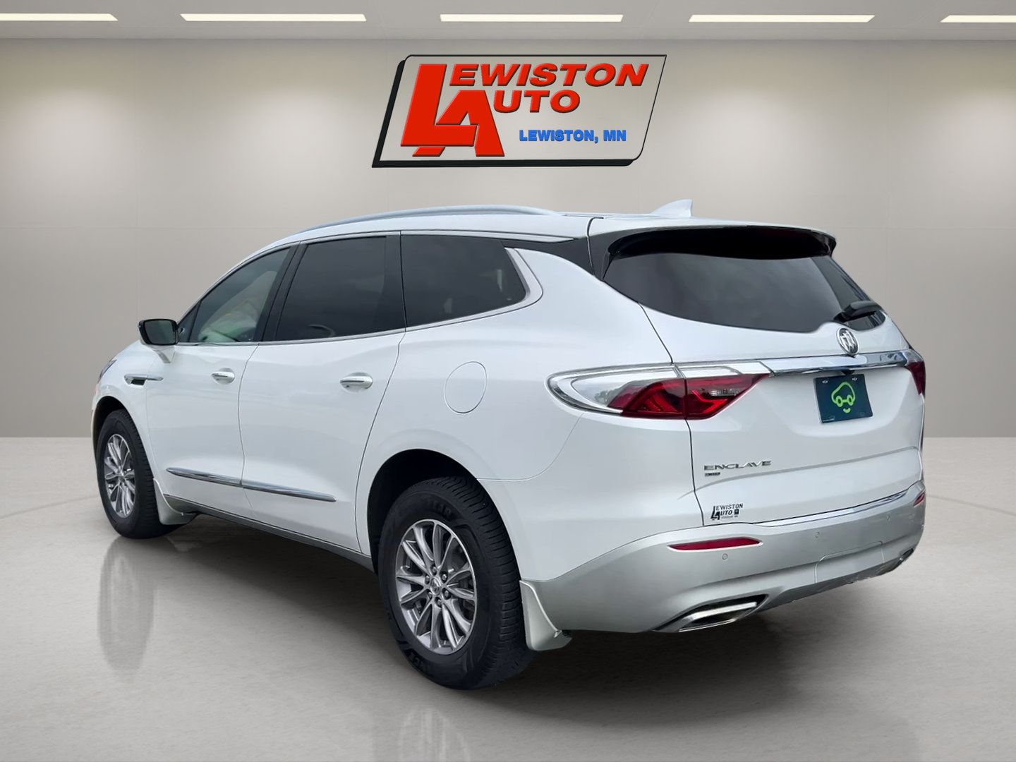 Certified 2023 Buick Enclave Essence w/ Trailering Package, 5000 lbs. AWD/4WD image 3