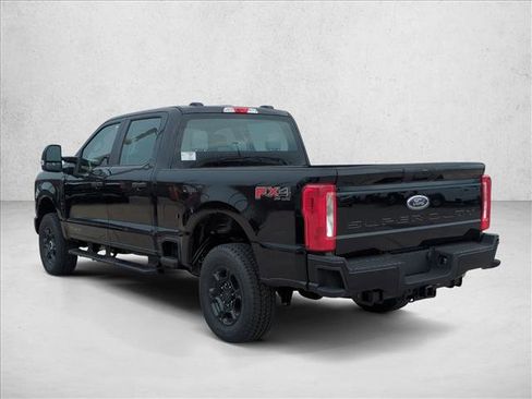 New 2026 Ford F250 XL w/ STX Appearance Package AWD/4WD image 9