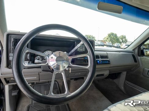 Used 1994 Chevrolet Silverado 1500 2WD Regular Cab image 60