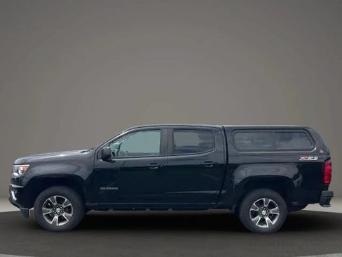 Used 2018 Chevrolet Colorado Z71 AWD/4WD image 6